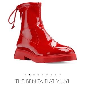Stuart Weitzman Benita vinyl boot